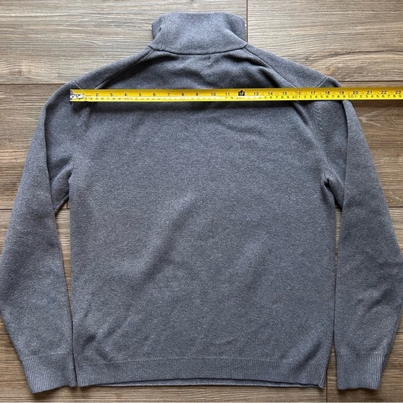 Banana Republic | Supima Cotton Mock Turtleneck in Dark Grey (Small) - Picture 6 of 10